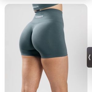 Alphalete Amplify Shorts